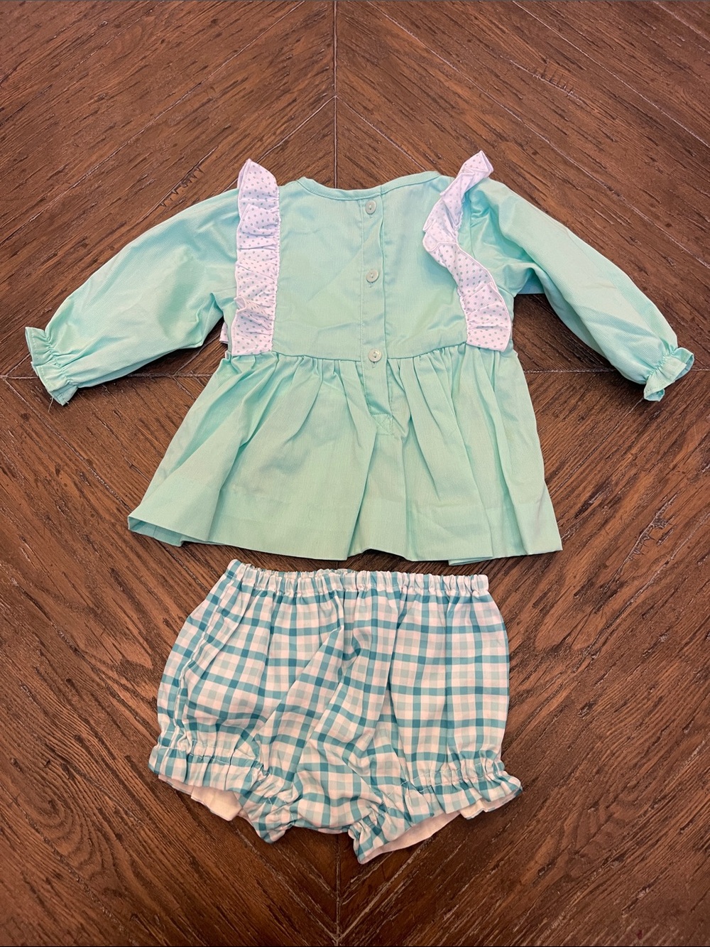 Sew Magnolia Mint Green Ruffle Top & Gingham Bloomer Monogrammed set MAJ - Picture 5 of 5